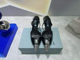 Picture of Prada Shoes _SKUPradasz34-41LL011519053